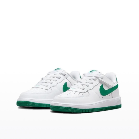 NIKE Air Force 1 Low EasyOn White Malachite Green FN0237-103 Shoe Sneaker Kids - Picture 2 of 8